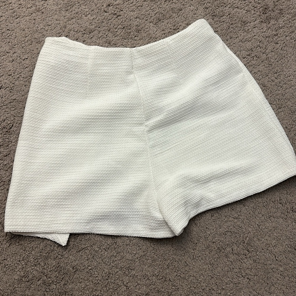 Zara Women’s Skort - Picture 3 of 4